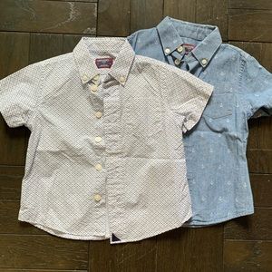2 UNTUCKit short sleeve button down
